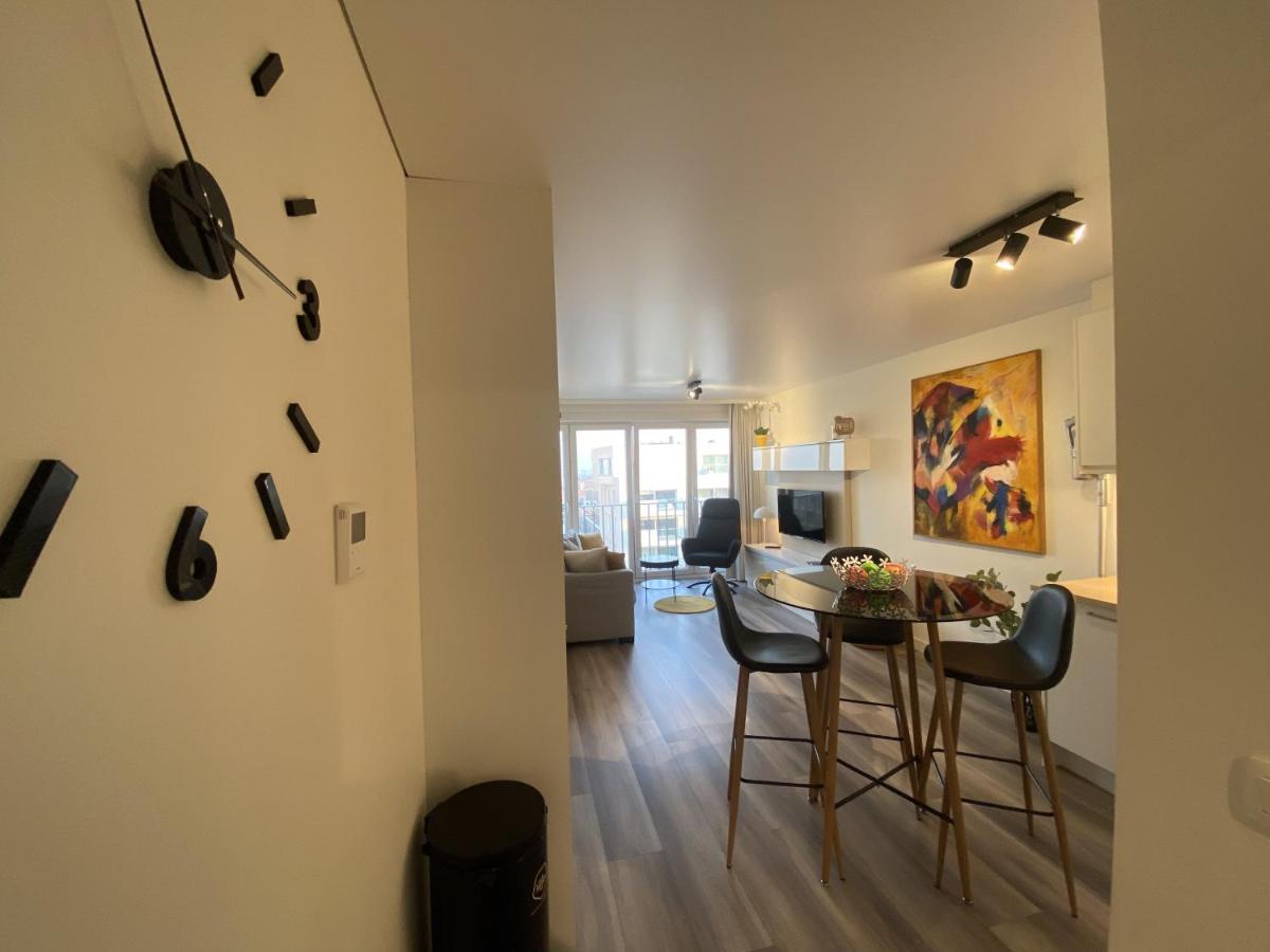 Moderne Studio Aan Zee Apartamento Ostende Exterior foto